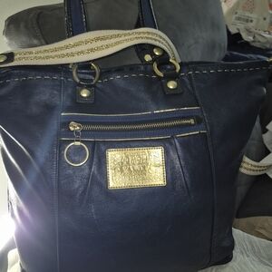 Coach Poppy Spotlight Leather Tote Bag with Gold Hardware GUC